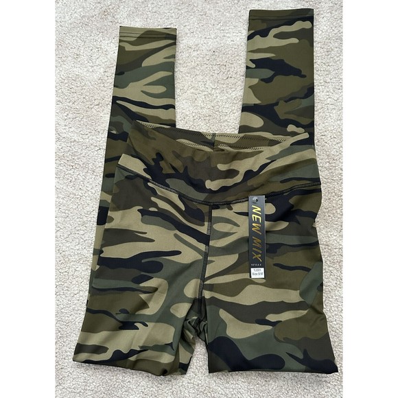 NWT Women`s New Mix S/M CAMOUFLAGE PRINT Stretch Activewear Leggings 24X28 - Picture 3 of 4